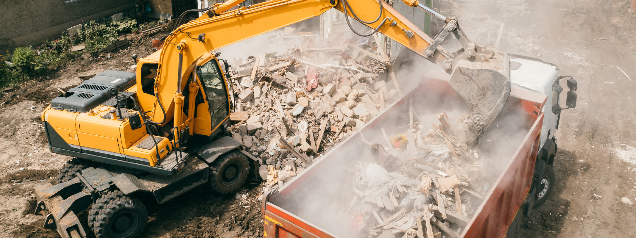 Minister pushes for action on construction waste crisis