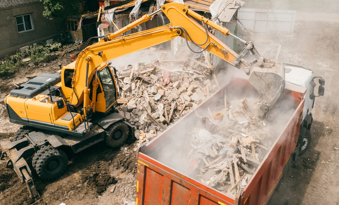 Minister pushes for action on construction waste crisis