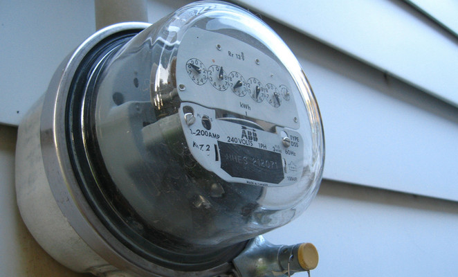 AHK will install 50,000 smart meters, resulting in 50 job losses
