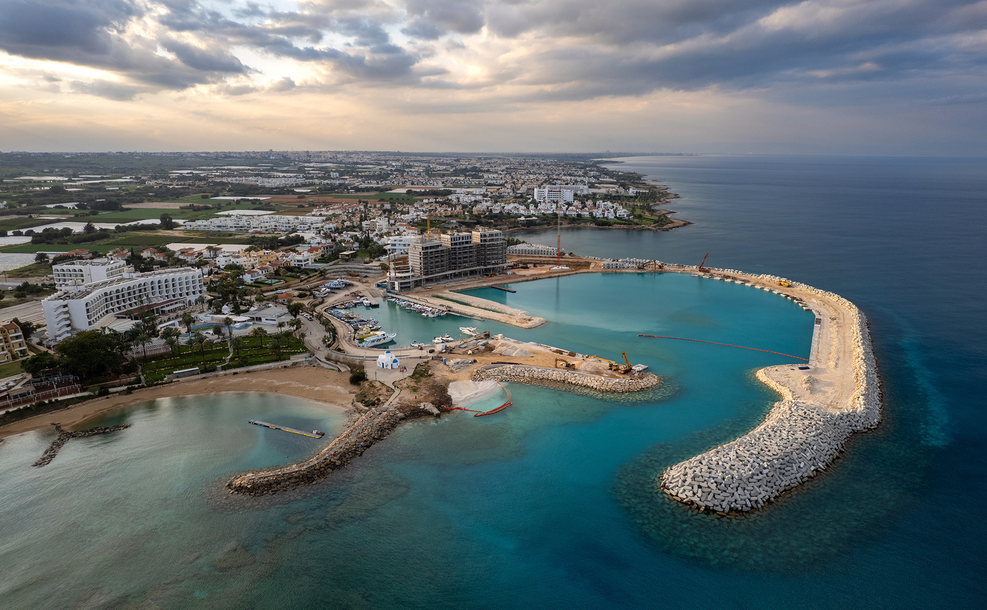 Paralimni Marina phase A will be completed by year-end