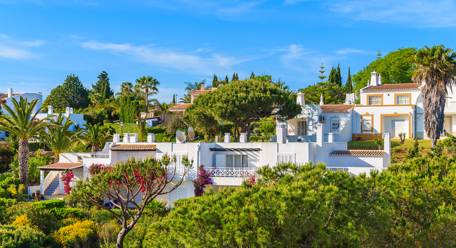 Government targets unlicensed short-term rental owners