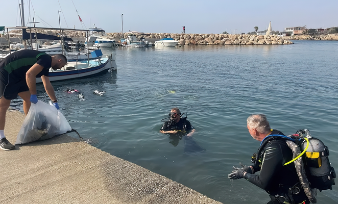 Community unites for two-day coastal clean-up in Dhekelia