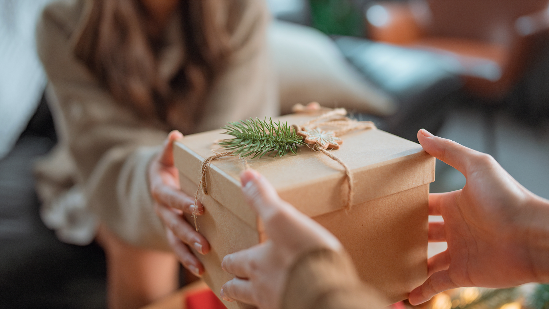 Christmas support for vulnerable households as Limassol hands out 350 love parcels