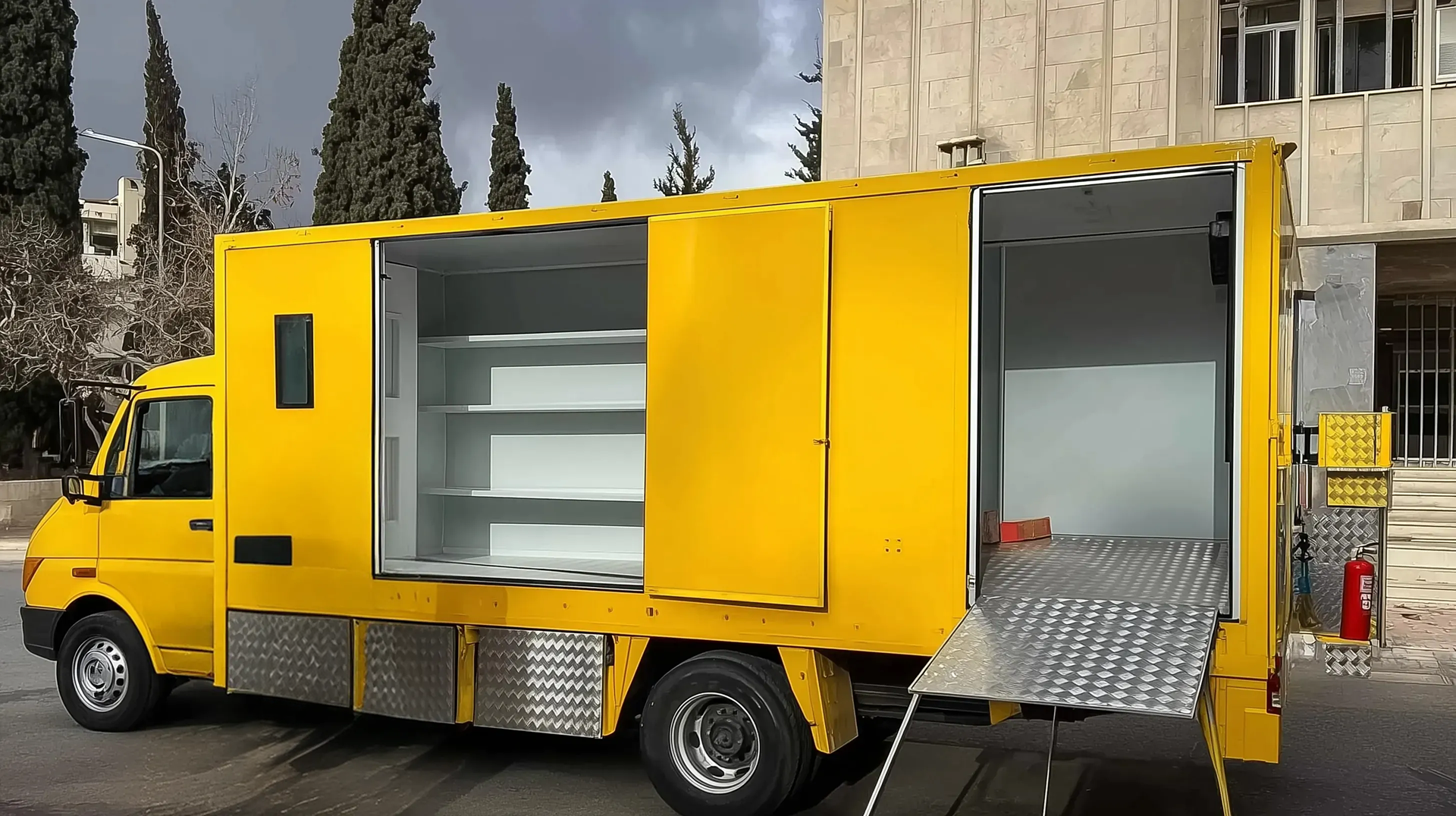 Strovolos boosts emergency response fleet with new specialised vehicle