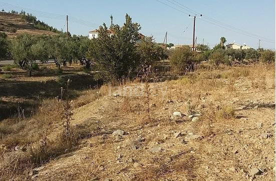 Жилое поле на продажу в Никосия