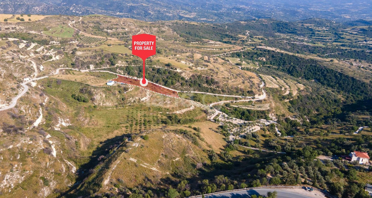 Campo agrícola a la venta en Paphos