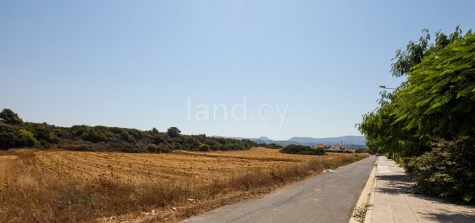 Туристическое поле на продажу в Пафос