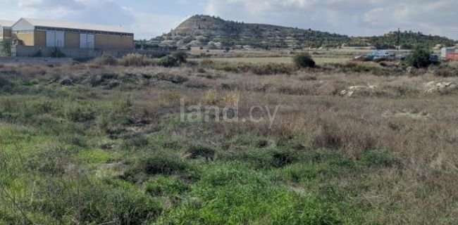 Industrial field for sale in Nicosia