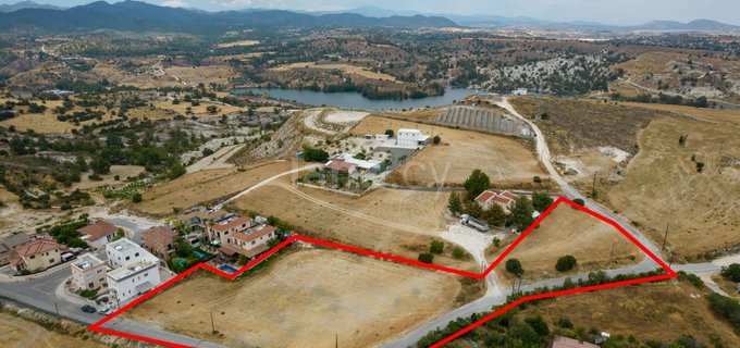 Campo residencial a la venta en Nicosia