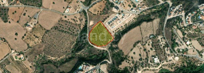 Жилое поле на продажу в Пафос