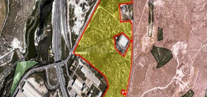 Industrial field for sale in Paphos