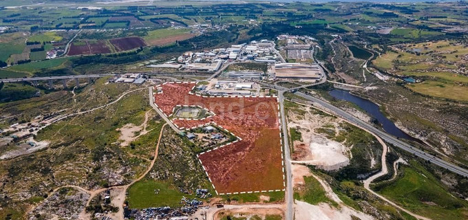 Industrial field for sale in Paphos