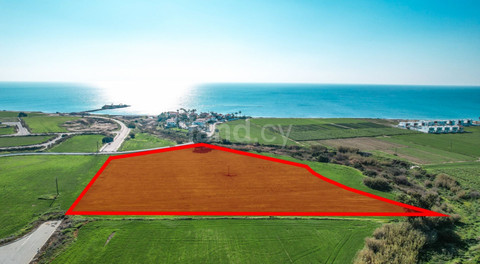Fält avsett för turism till salu i Larnaca
