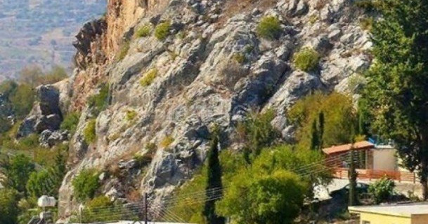 Αγροτικό αγροτεμάχιο προς πώληση - Πάφος