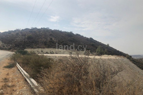 Landwirtschaftliches Baugebiet in Limassol zu verkaufen