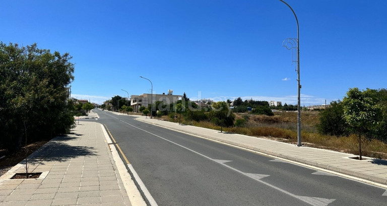 Οικιστικό οικόπεδο προς πώληση - Δερύνεια