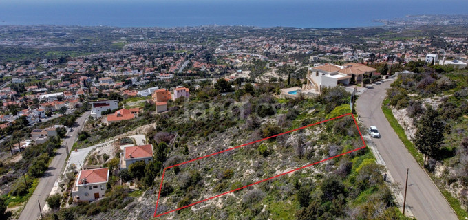 Жилой участок на продажу в Пафос