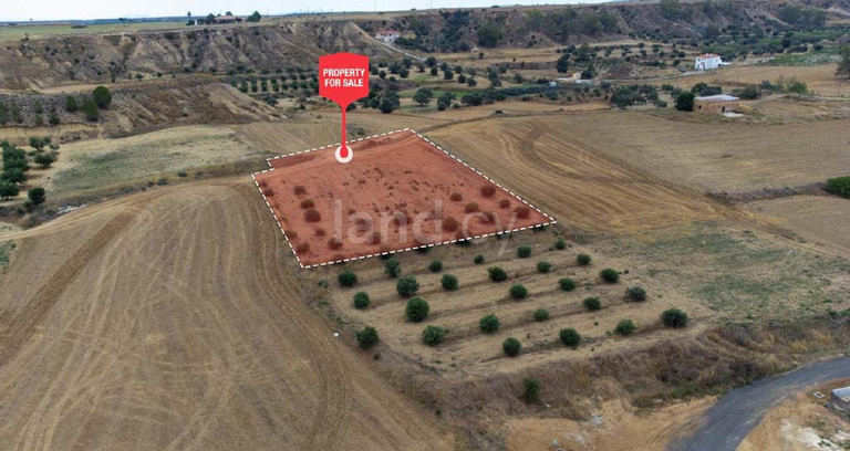 Wohngebiet in Nicosia zu verkaufen