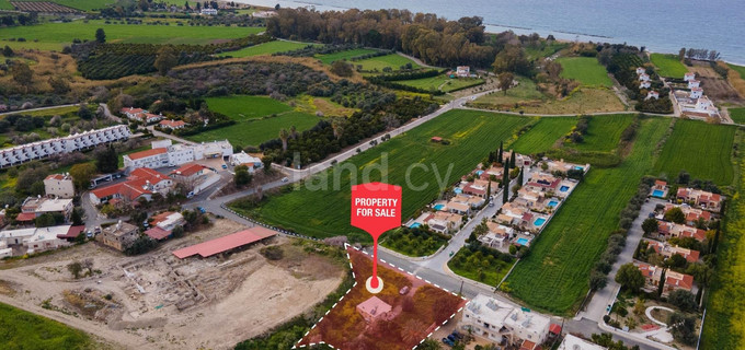 Fält avsett för boende till salu i Paphos