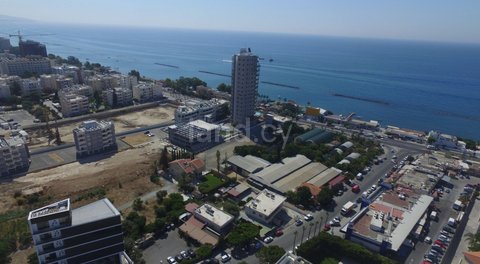Parcelle commerciale à vendre à Limassol