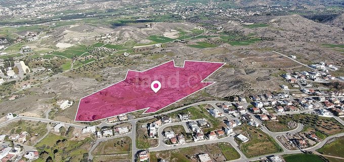 Campo a la venta en Nicosia