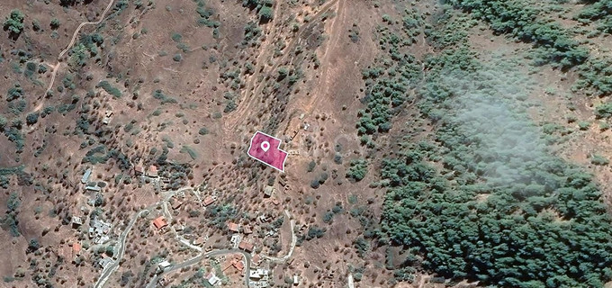 Campo a la venta en Nicosia