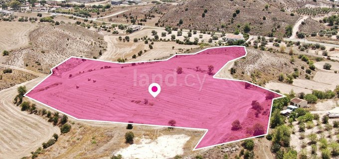 Campo a la venta en Nicosia