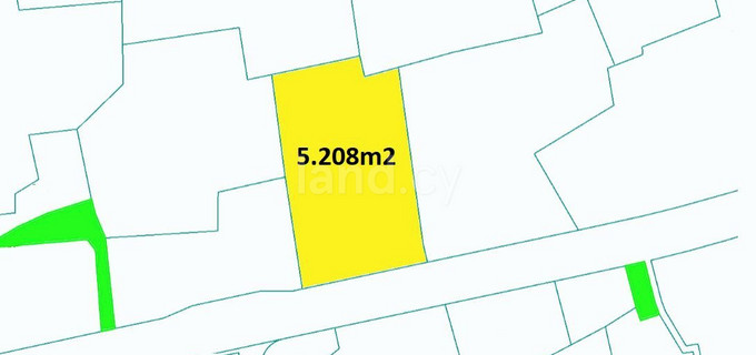 Campo turístico a la venta en Sotira