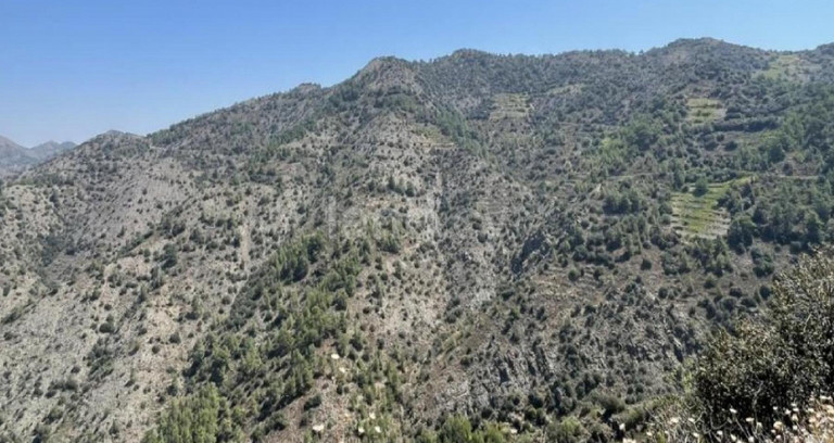 Landwirtschaftliches Baugebiet in Nicosia zu verkaufen
