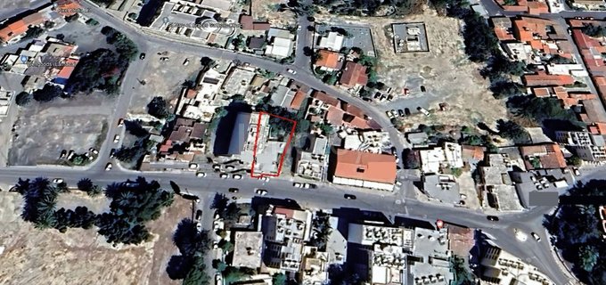 Kommersiell tomt till salu i Larnaca