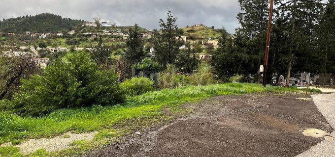 Fält avsett för boende till salu i Nicosia