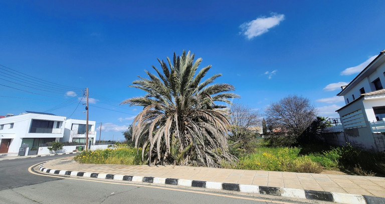 Жилой участок на продажу в Никосия