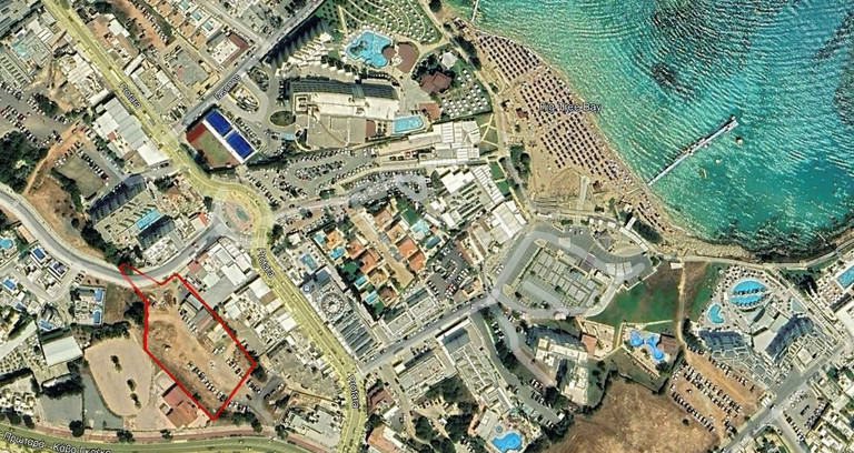 Τουριστικό οικόπεδο προς πώληση - Πρωταράς