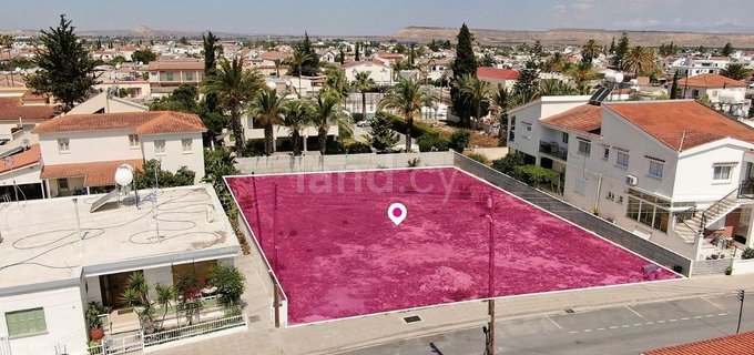 Plot for sale in Larnaca
