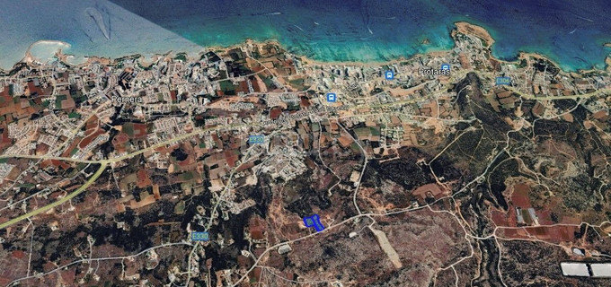 Jordbruksfält till salu i Protaras