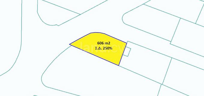 Parcelle commerciale à vendre à Nicosie