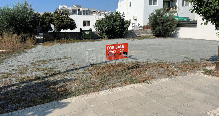 Οικιστικό οικόπεδο προς πώληση - Παραλίμνι