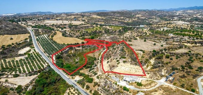 Plot for sale in Larnaca