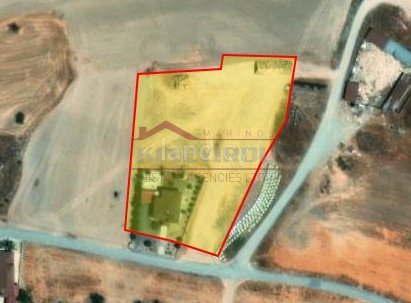 Agricultural plot for sale in Larnaca