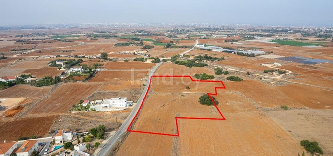 Plot for sale in Frenaros