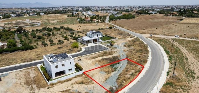 Wohnbaugrundstück in Nicosia zu verkaufen