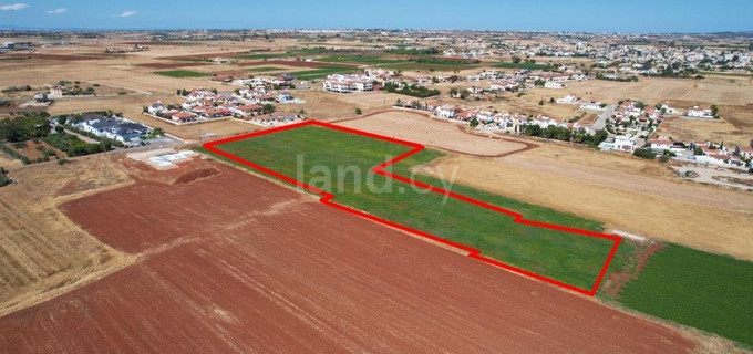 Residential plot for sale in Liopetri