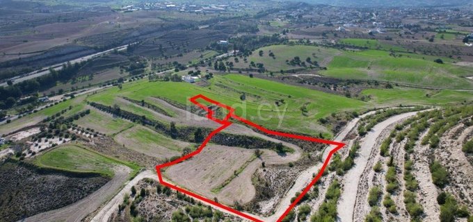 Landwirtschaftliches Grundstück in Nicosia zu verkaufen