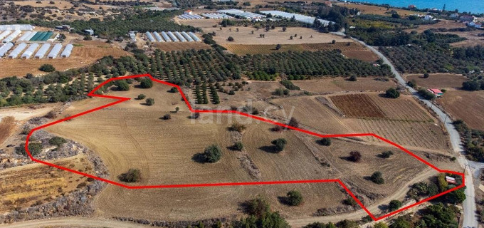 Plot for sale in Larnaca