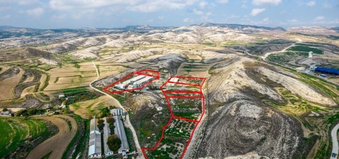 Campo agrícola a la venta en Larnaca