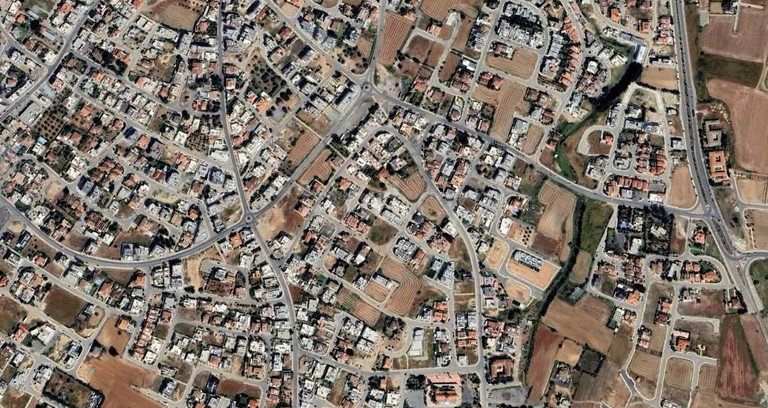 Tomt avsedd för boende till salu i Nicosia