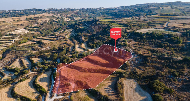 Campo agrícola a la venta en Paphos