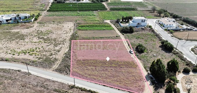 Wohnbaugrundstück in Larnaca zu verkaufen