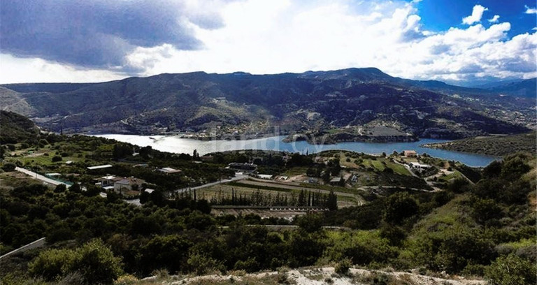 Parcelle résidentielle à vendre à Limassol