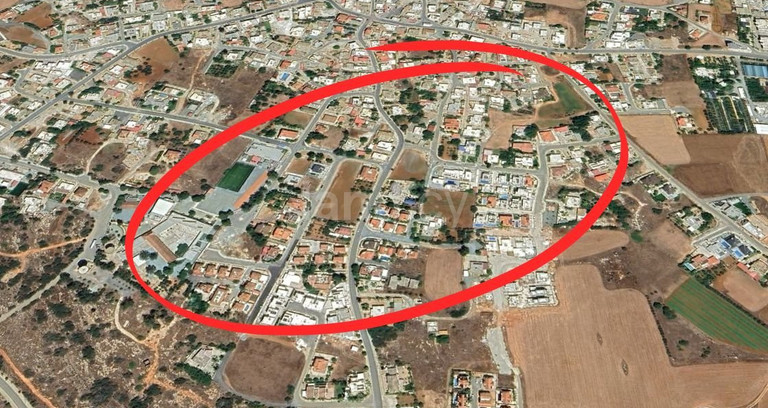 Wohnbaugrundstück in Frenaros zu verkaufen